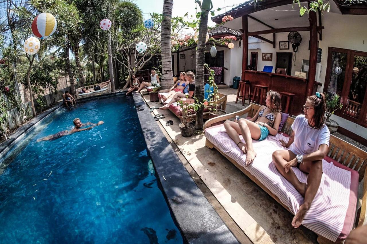 Aaliku Bungalows Gili Trawangan Extérieur photo