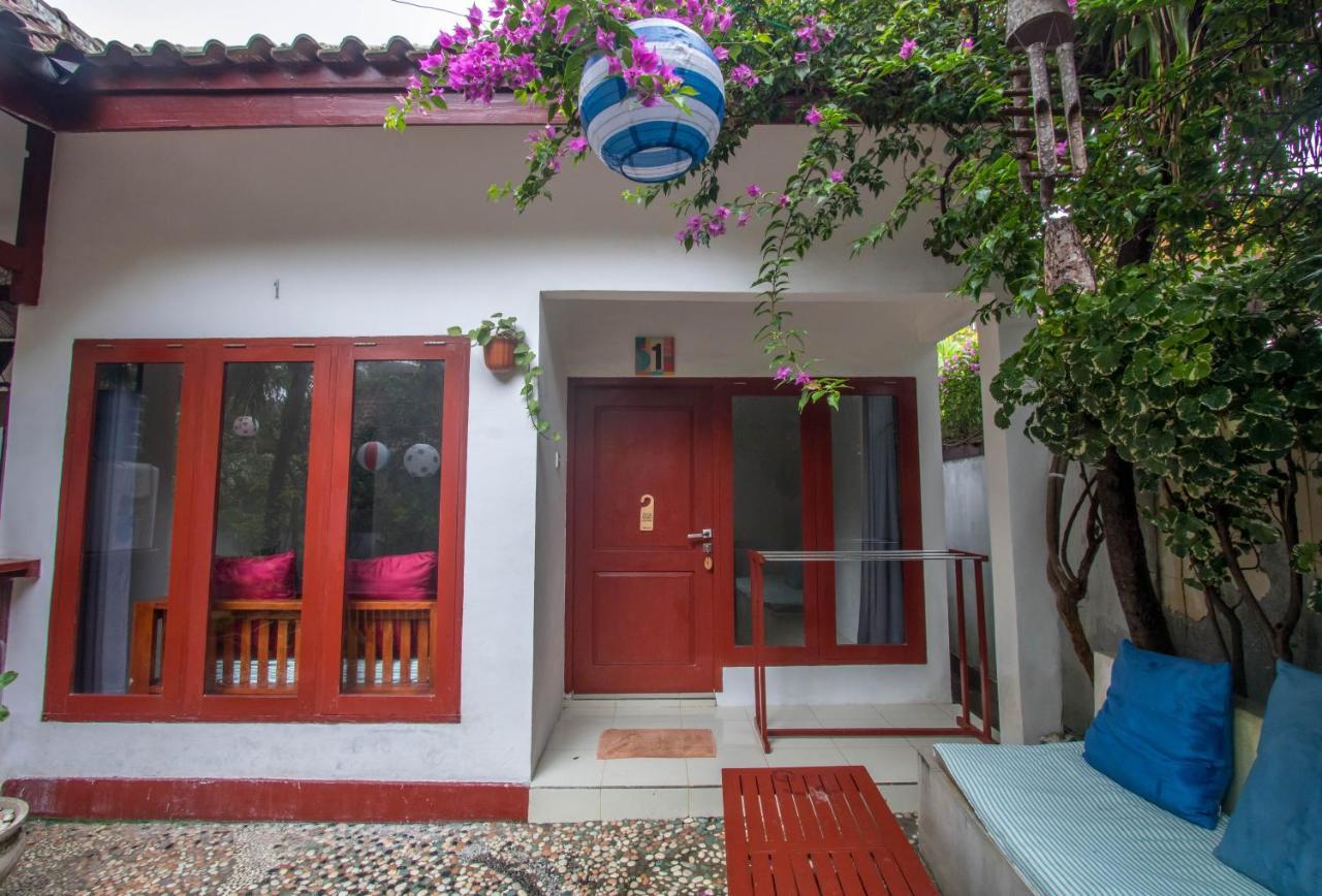 Aaliku Bungalows Gili Trawangan Extérieur photo