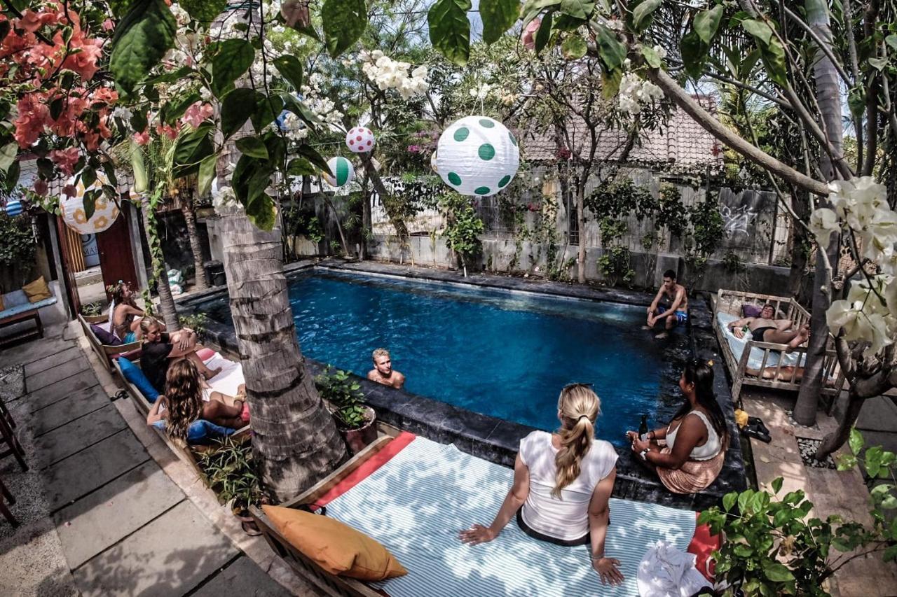 Aaliku Bungalows Gili Trawangan Extérieur photo